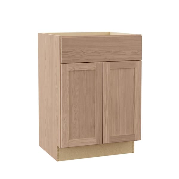 Sinclair 24 in. W x 21 in. D x 34.5 in. H Assembled Bath Sink Base Cabinet in Shaker Light Oak
