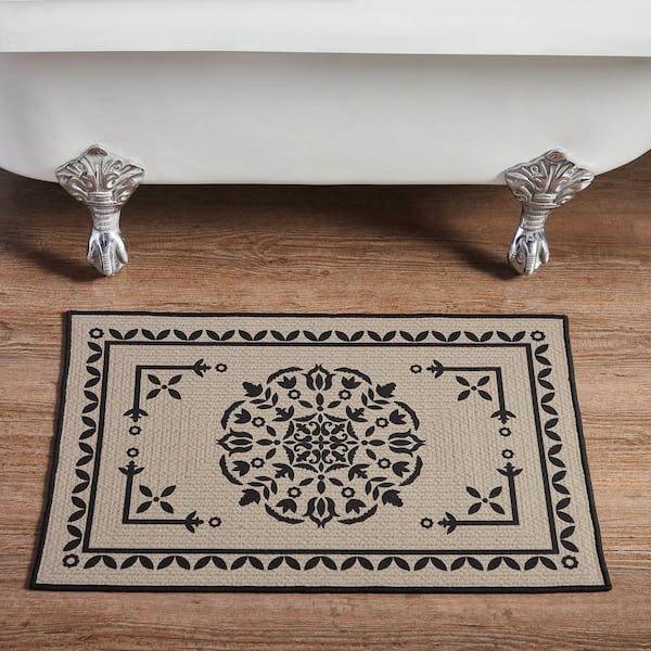 Custom House 20 in. W x 30 in. L Black Tan Medallion Bathmat