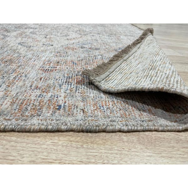 Ivory Hand-Woven Wool Classic Oriental Design Rug, 6 ft. x 9 ft., Area Rug