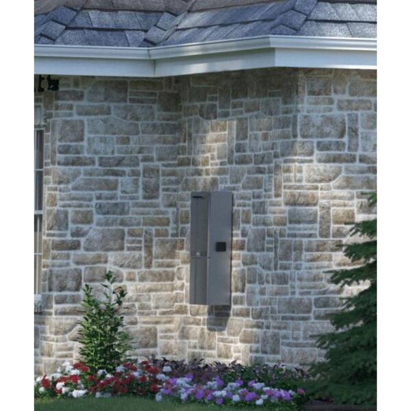 Rinnai Super High Efficiency Plus 9 GPM Residential 160,000 BTU Exterior  Propane Gas Tankless Water Heater RSC160eP - The Home Depot