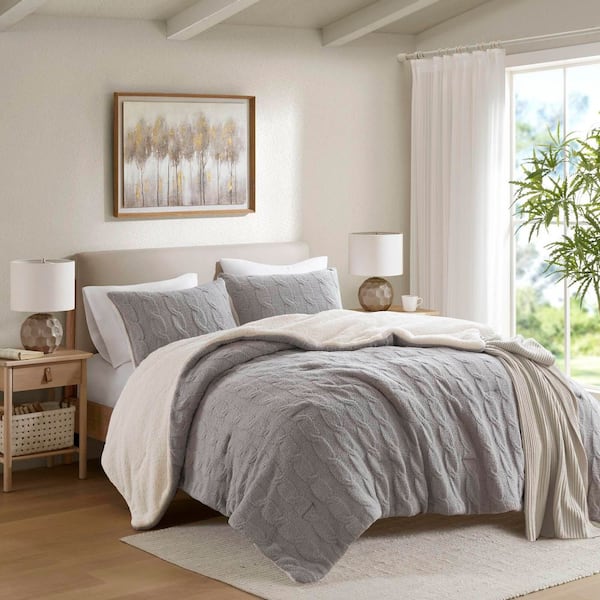 Ellis 3-Piece Gray Polyester King/California King Textured Knit Chenille Comforter Set