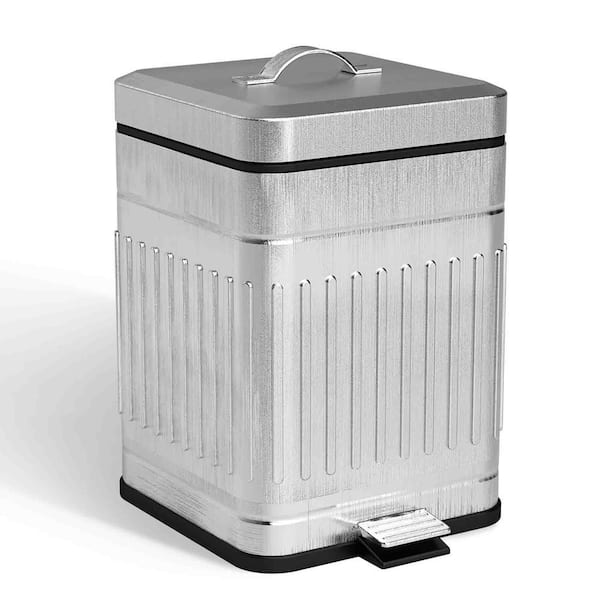 1.3 gal. Galvanized steel Farmhouse Retro Metal Trash Can with Lid