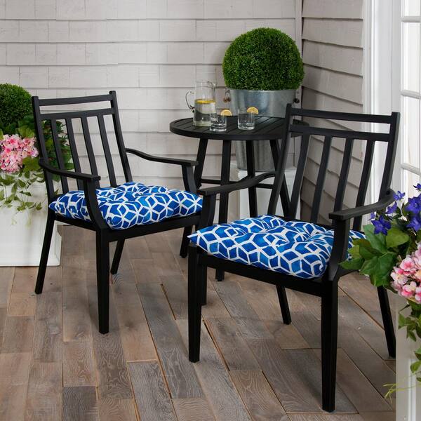 small outdoor seat cushions