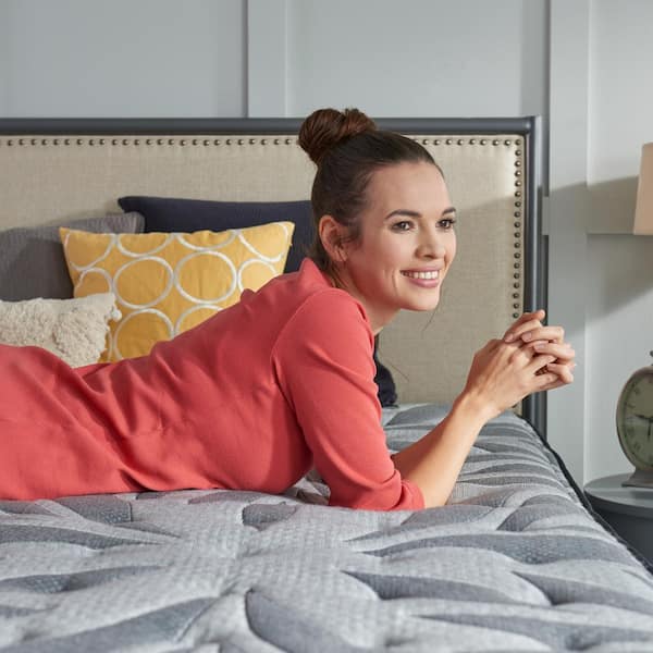 Posturepedic Plus 14 in. Medium Euro Pillow Top Mattress Set with 9 in. Foundation, Full
