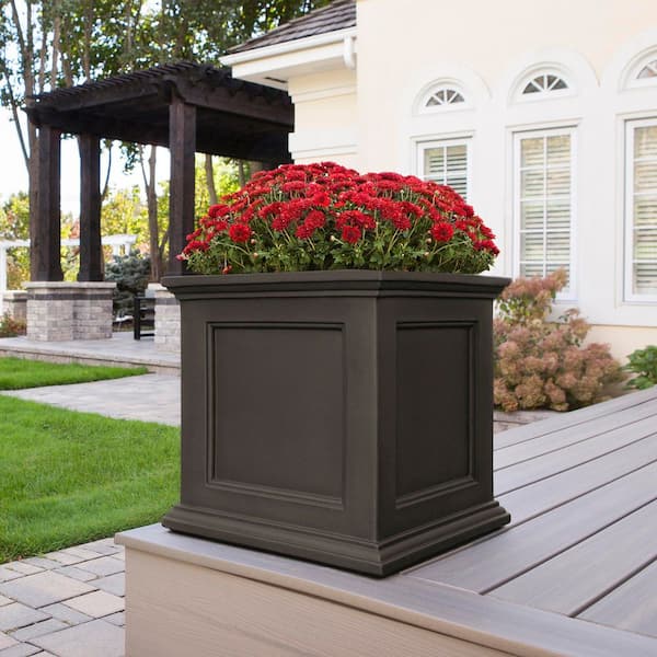 Fairfield 20 in. Square Self-Watering Espresso Polyethylene Planter