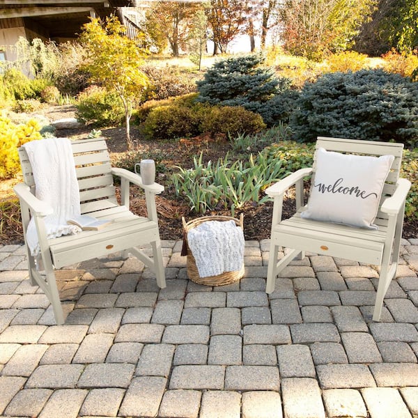 Highwood Weatherly Whitewash Plastic Outdoor Lounge Chair (2-Pack)