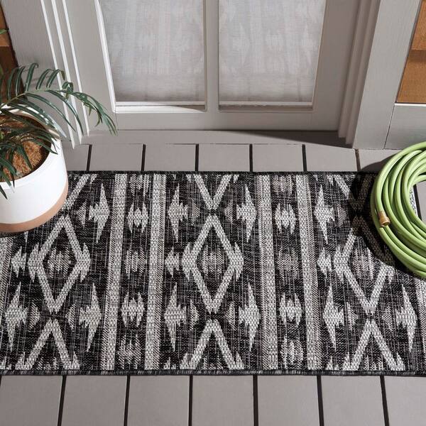 Courtyard Black/Gray 2 ft. x 4 ft. Geometric Striped Diamond Indoor/Outdoor Area Rug