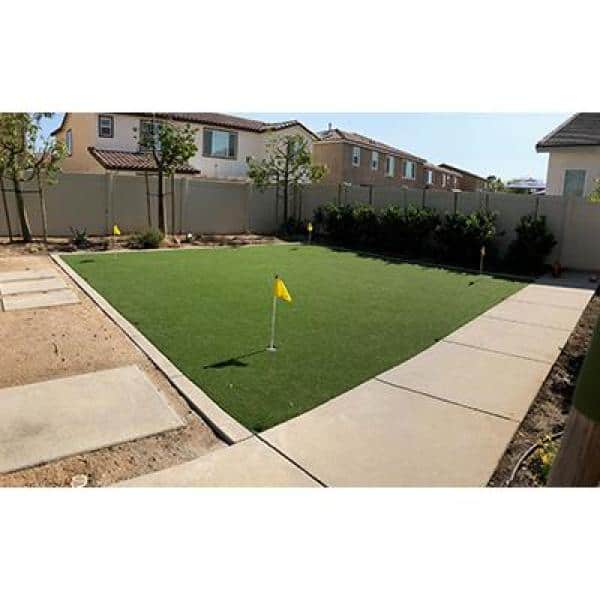 TURF DISTRIBUTORS Eco 85 Silver Putt Field + Lime Green 15 ft. Wide + Cut to Length