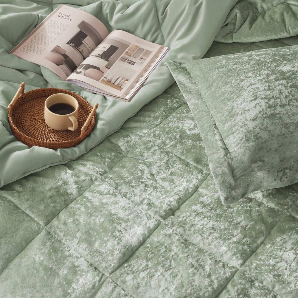 Green Velvet Twin/Twin XL Duvet Cover Set with Decorative Pillow