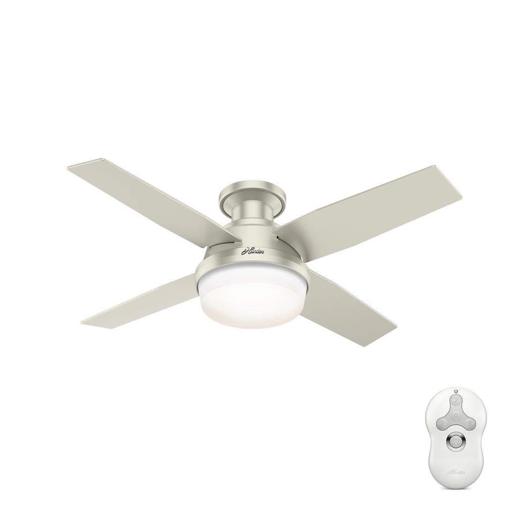 https://images.thdstatic.com/productImages/70d27009-7747-4299-97ae-167284820c45/svn/hunter-ceiling-fans-with-lights-50398-64_1000.jpg