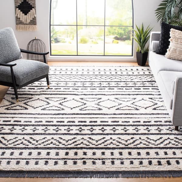 Burko 7 ft. x 7 ft. Ivory/Black Geometric Flokati Square Area Rug