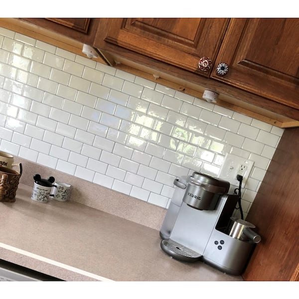 Classic White Subway Tile Peel & Stick Backsplash - 4 Pack