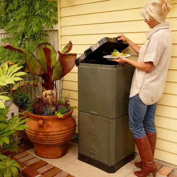 How To Compost At Home  Composting Is An Easy Win - Honestly Modern