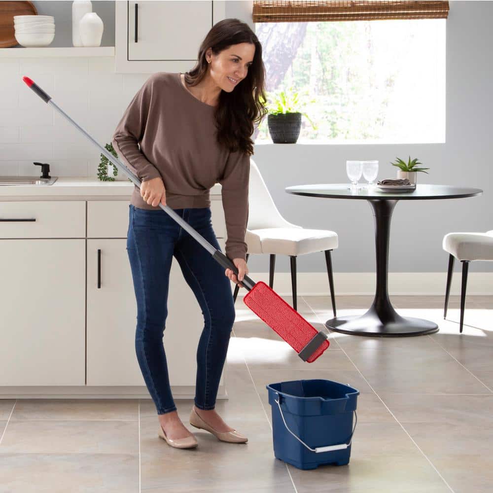 Blue 15-Quart Plastic Utility Cleaning Bucket with Pour Spout