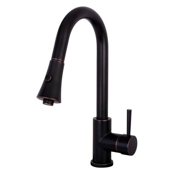 Kingston Brass Classic Single-Handle Pull-Down Sprayer Kitchen Faucet in Oil Rubbed Bronze