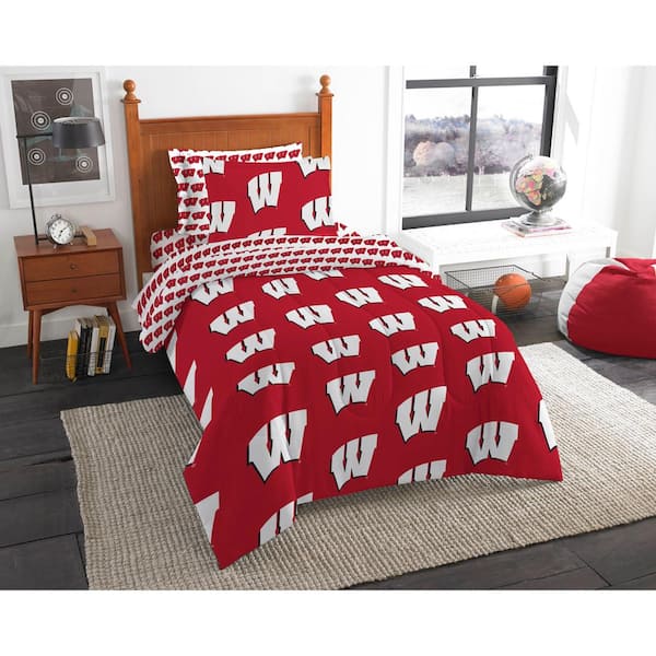 THE NORTHWEST GROUP NCAA Multi-Color Rotary Wisconsin 5-Pieces Twin Bed in Bag Set