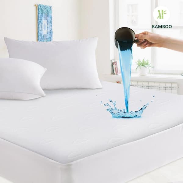 Twin Size Polyester Waterproof Mattress Protector Cover, 200 GSM