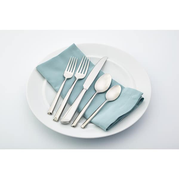 https://images.thdstatic.com/productImages/7117c9ab-37b7-4094-bdf0-1ad686bbc020/svn/oneida-open-stock-flatware-b458fdef-64_600.jpg