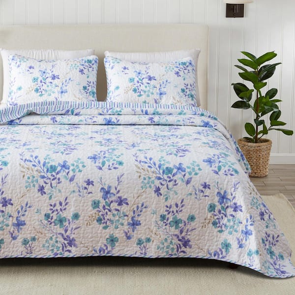 FRESHFOLDS Blue Floral Printed Reversible Microfiber Quilt Set (2-or 3-Piece)