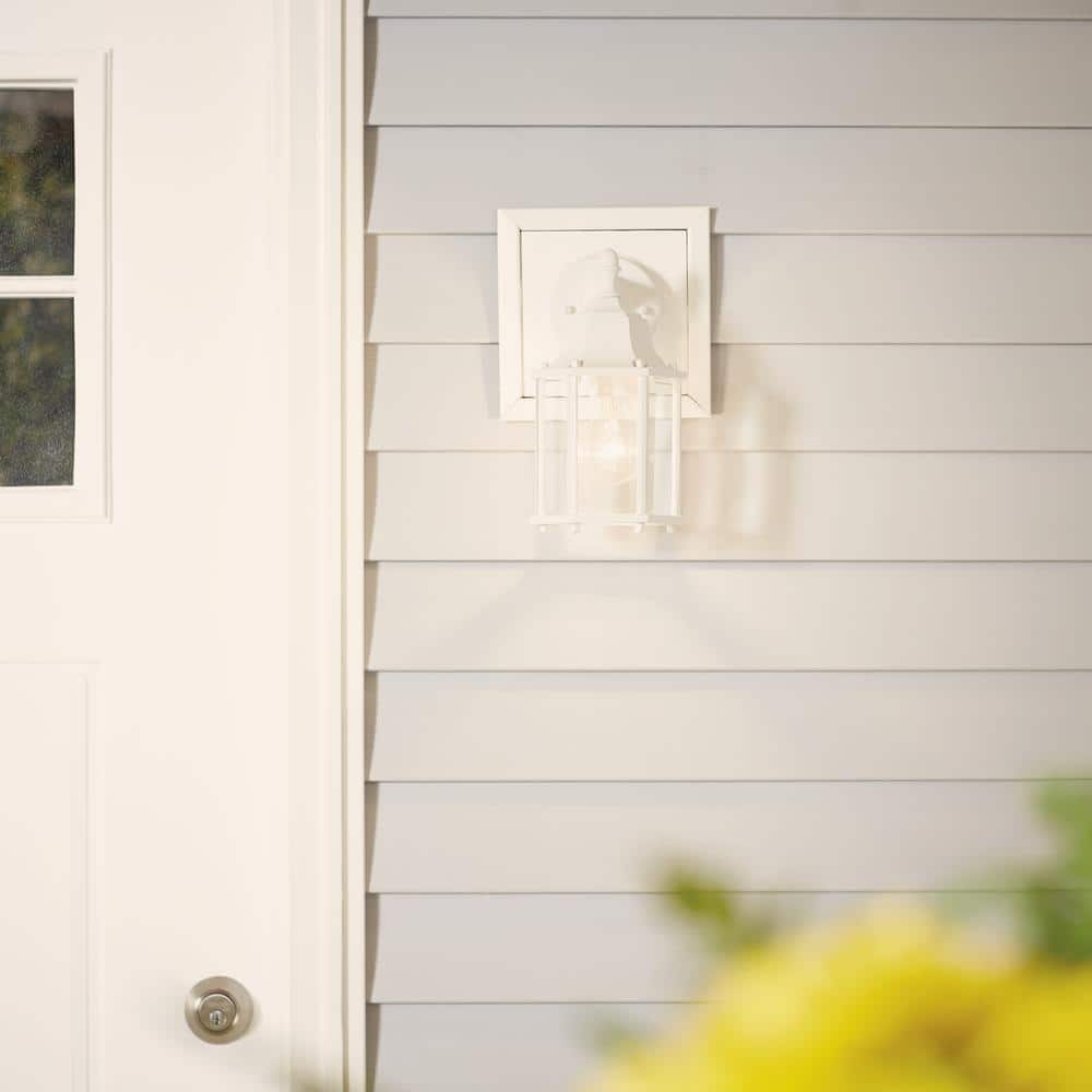 White Traditional Outdoor Wall Lantern with Clear Glass