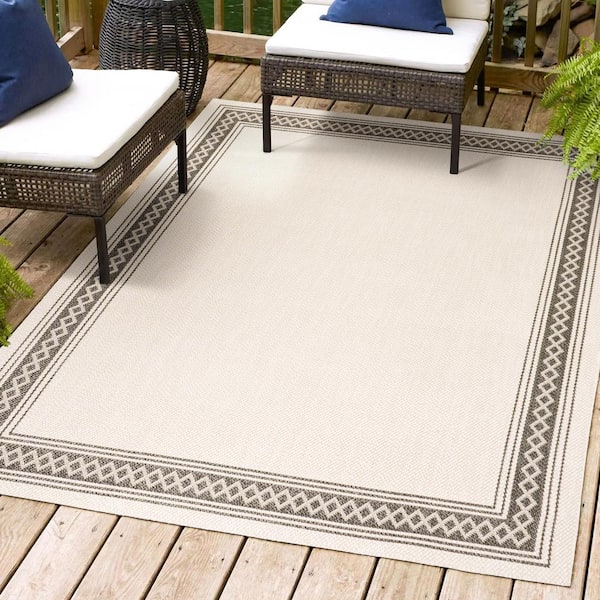 Lucia Classic Diamond Border Cream/Black 5 ft. x 8 ft. Indoor/Outdoor Area Rug