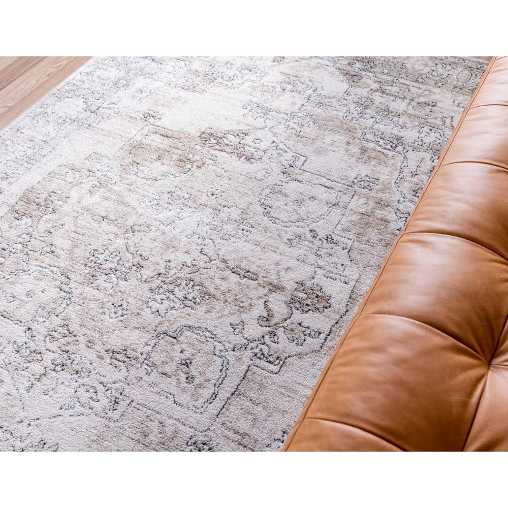 Cozy Haven Geometric Gray & Ivory 8' x 10' Synthetic Rug