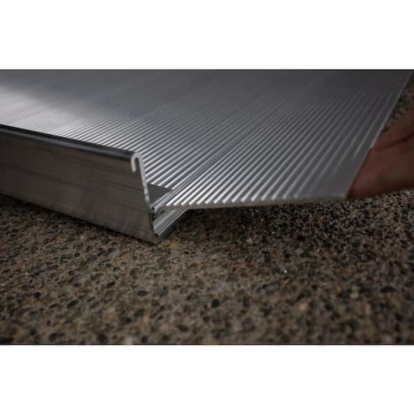 EZ-ACCESS GATEWAY 3G 8 ft. Aluminum Solid Surface Wheelchair Ramp