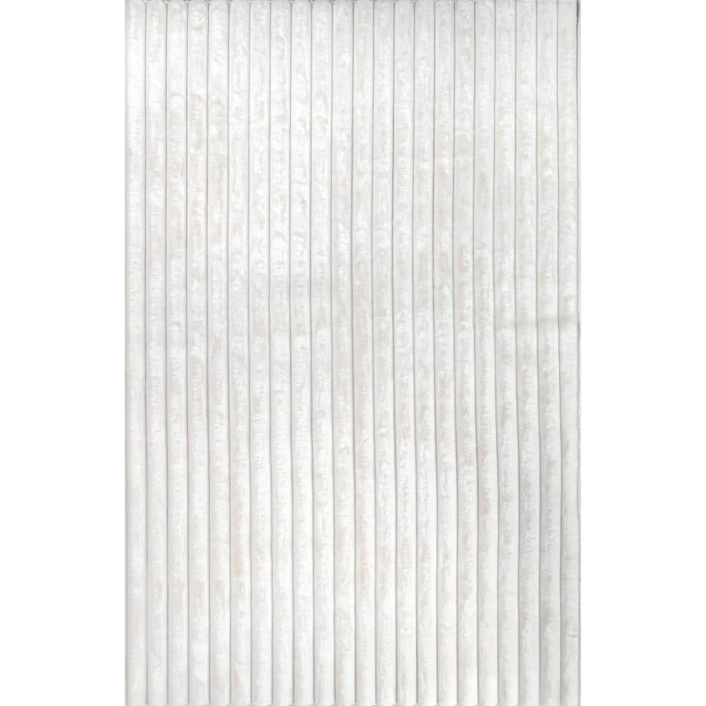 nuLOOM Kai Stripe Faux Rabbit Machine Washable Area Rug  7’6  x 9’6, White