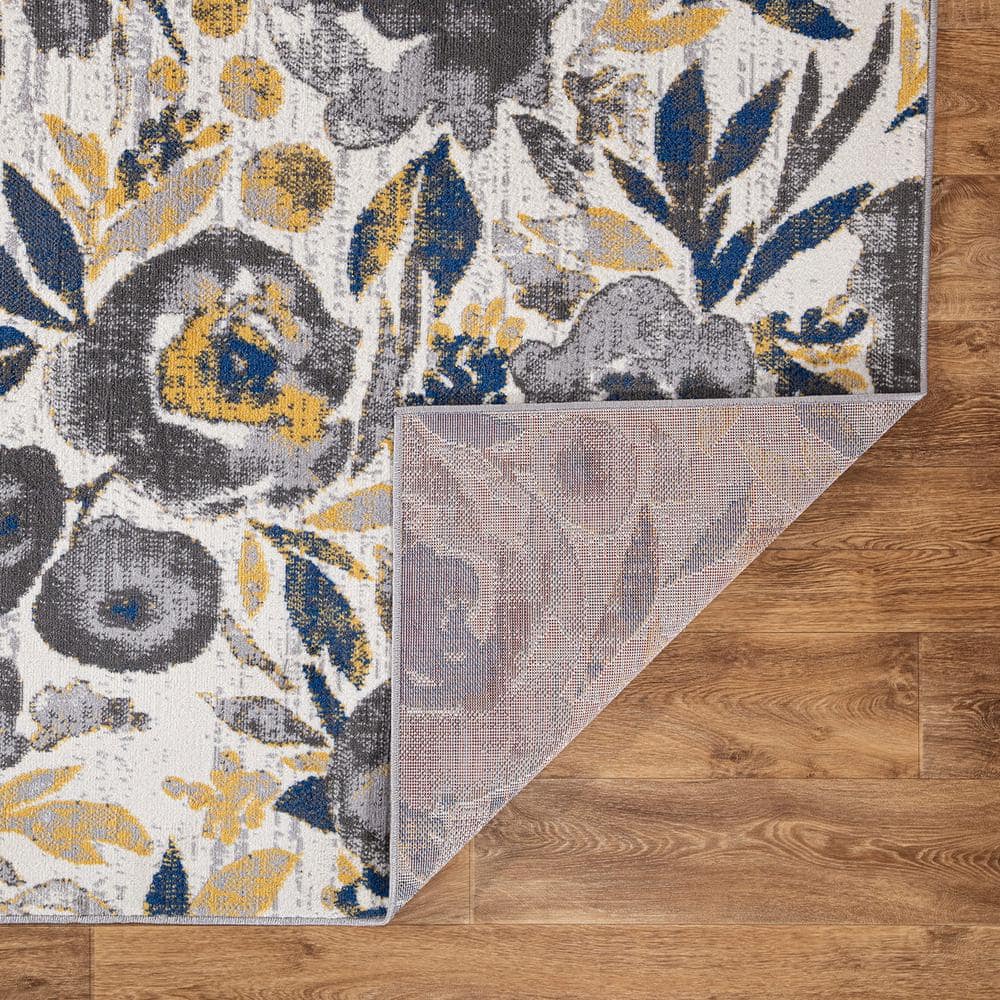 Ivory Floral Bliss 5' x 7' Easy-Care Synthetic Area Rug