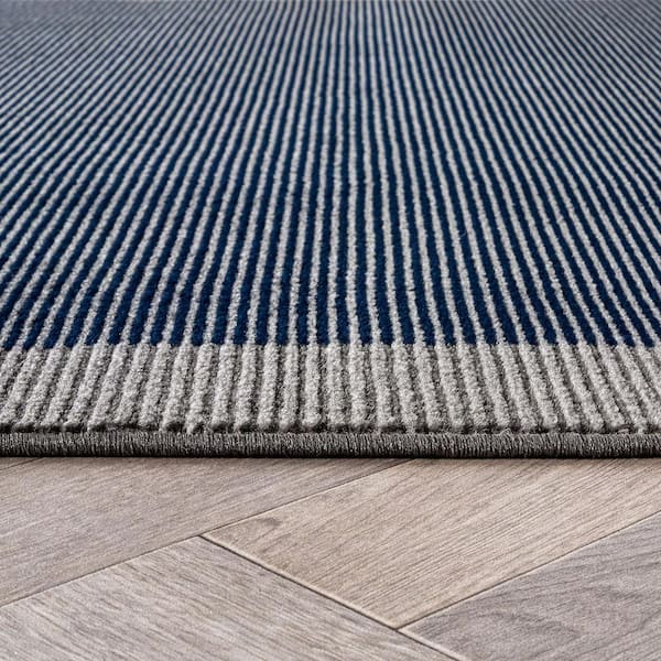 Modern Geometric Stripe Bordered Area Rug for Living Room, Bedroom, or Entryway 2 ft. x 3 ft. Navy