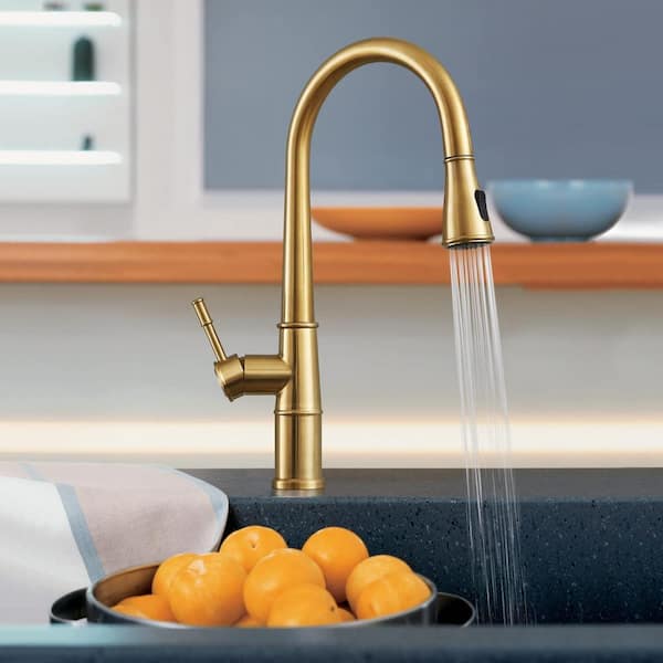 UPIKER Single Handle Pull Down Sprayer Kitchen Faucet in Gold Brass