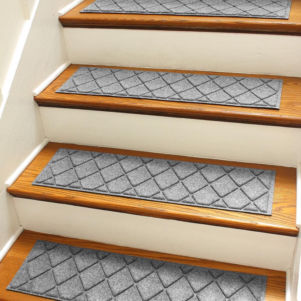 Bungalow Flooring Waterhog Argyle Medium Gray 8.5 in. x 30 in. PET ...