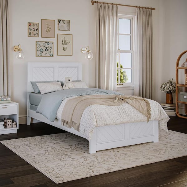 Canyon White Solid Wood Twin Foundation Bed Frame with Matching Footboard