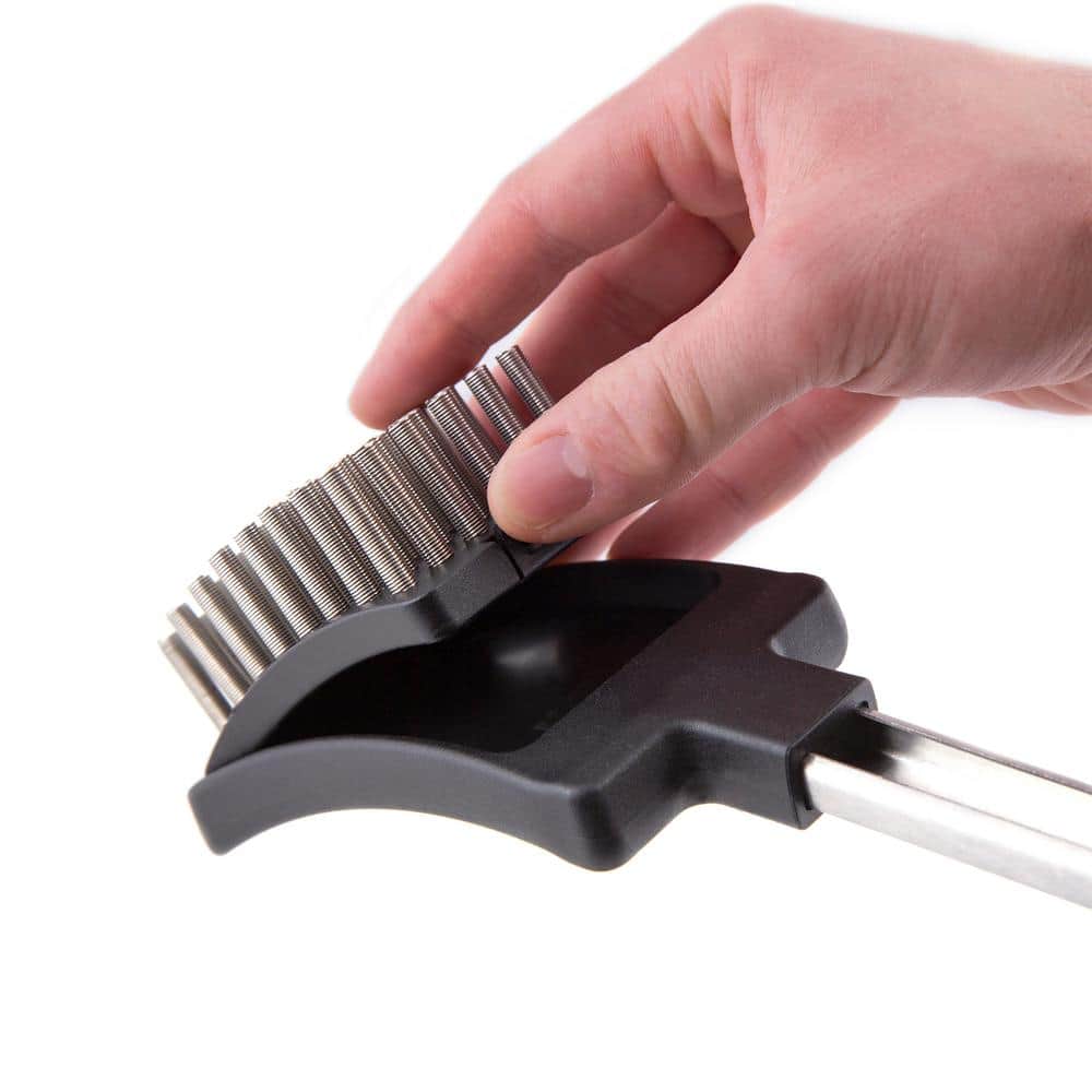 18-Inch Black and Chrome Stainless Steel Coil Spring Grill Brush