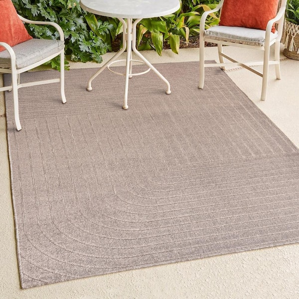 JONATHAN Y Odense High-Low Minimalist Angle Geometric Light Taupe 3 ft. x 5 ft. Indoor/Outdoor Area Rug