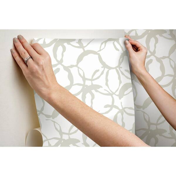 RoomMates Daisy Chain Vinyl Peel and Stick Wallpaper (28.29 sq. ft.)  RMK12091RL - The Home Depot