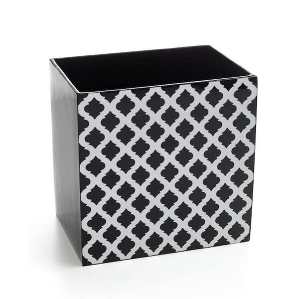 ROSELLI TRADING COMPANY Roselli Trading Company 10 in. Wastebasket in Black and White