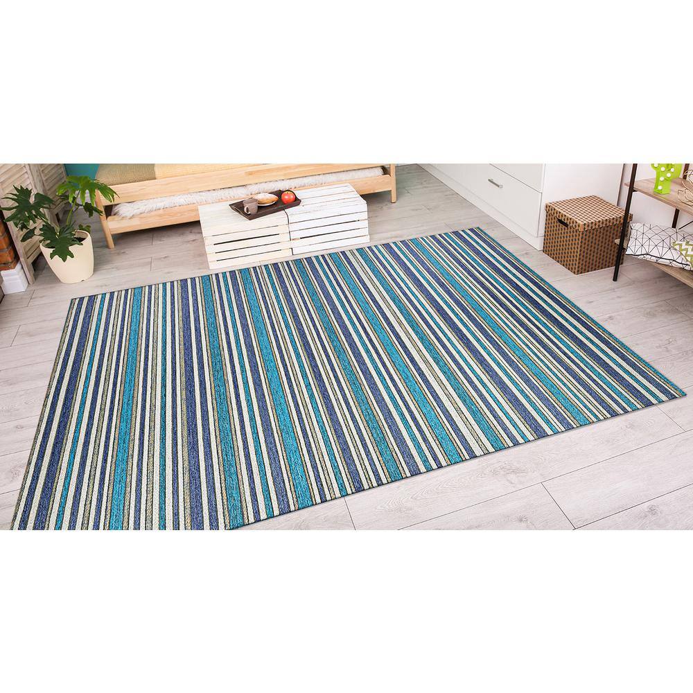 Cobalt and Teal Flat Woven Synthetic Area Rug 5' x 7'