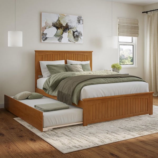 Nantucket Light Toffee Natural Bronze Solid Wood Frame Queen Platform Bed with Matching Footboard and Twin XL Trundle