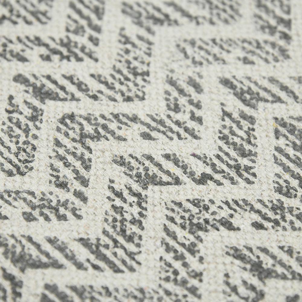 Gray Geometric Handmade Cotton Rectangular Rug 2' x 3'