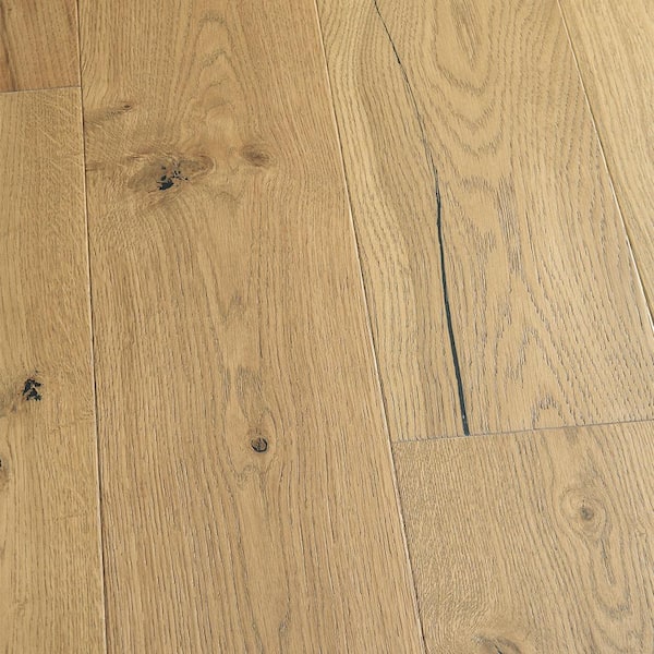 Malibu Wide Plank Sunset Cliffs French Oak 1/2 in.T x 7.5 in.W Tongue & Groove Wirebrushed Engineered Hardwood Flooring(1399.2 sq.ft./plt)