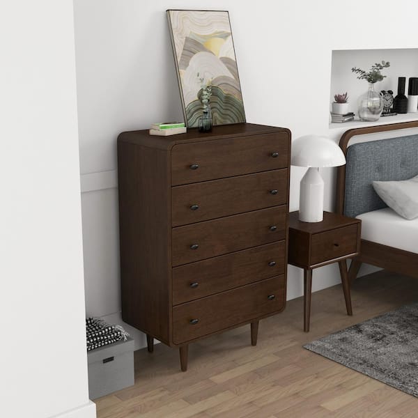 Welwick Designs 57-In. Classic Solid Wood 6-Drawer Dresser - Walnut, Brown
