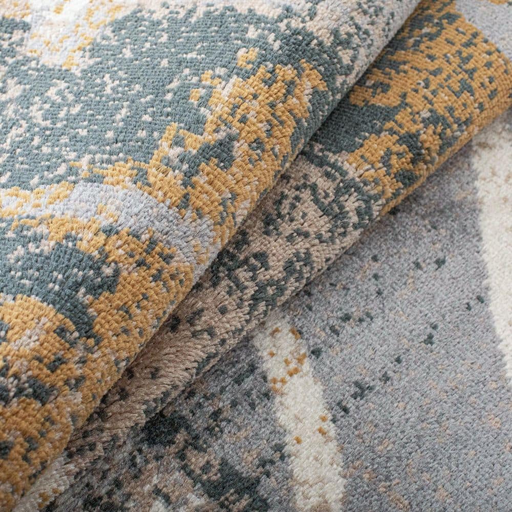 Elegant Camel Floral Patchwork Synthetic Area Rug, 5' x 8'