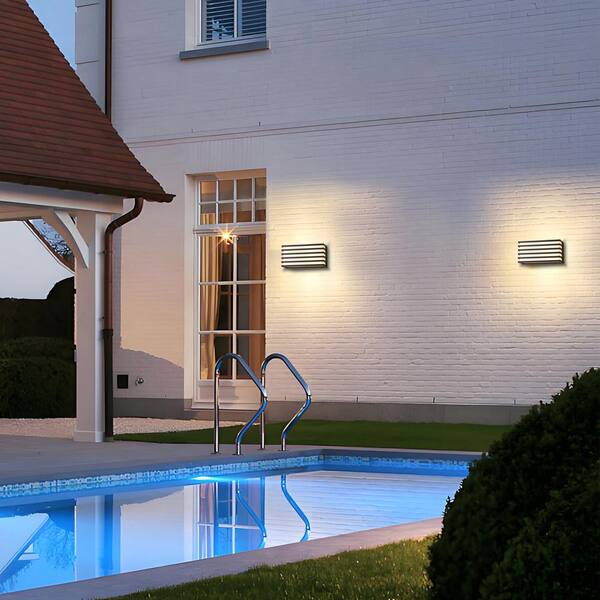 C Cattleya 8.75in. Modern Black Aluminum LED Outdoor Hardwired
