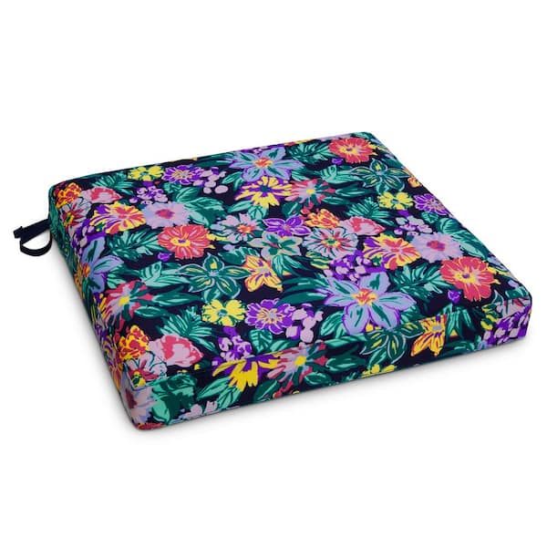 Beach Towel Happy Blooms by Vera Bradley