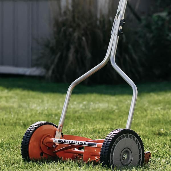 American Lawn Mower Company 14 in. 4-Blade Manual Walk Behind Reel