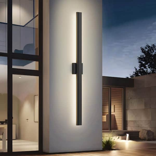 47.2 in. Black Aluminum Modern Linear Integrated LED Indoor/Outdoor Wall Sconce