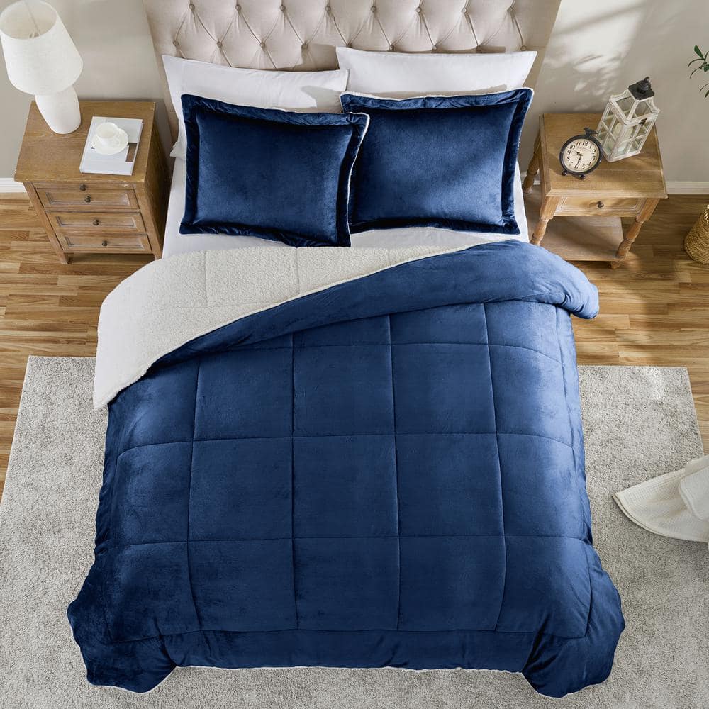 Navy Full Reversible Microfiber and Sherpa Comforter Set