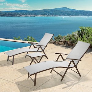 3-Piece Metal Outdoor Chaise Lounge in Light Gray with Side Table