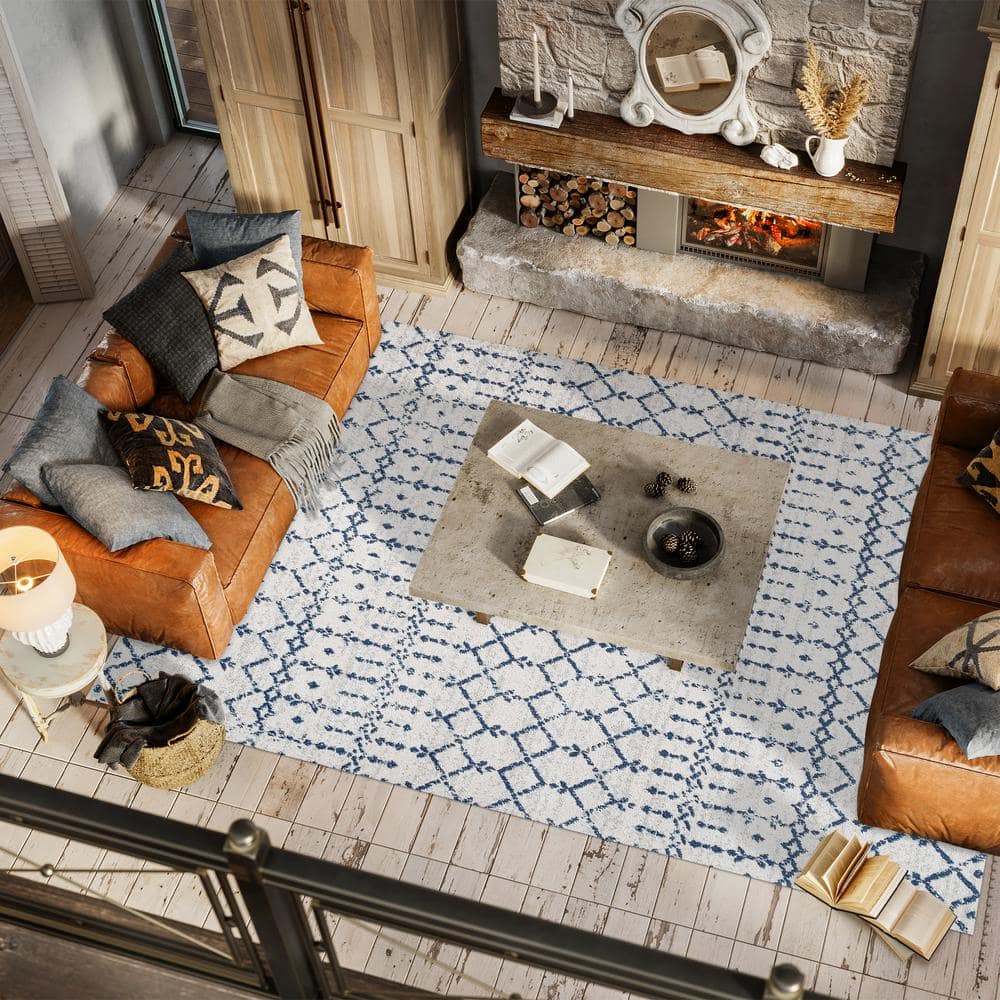 Ivory and Navy 4' x 6' Synthetic Trellis Area Rug